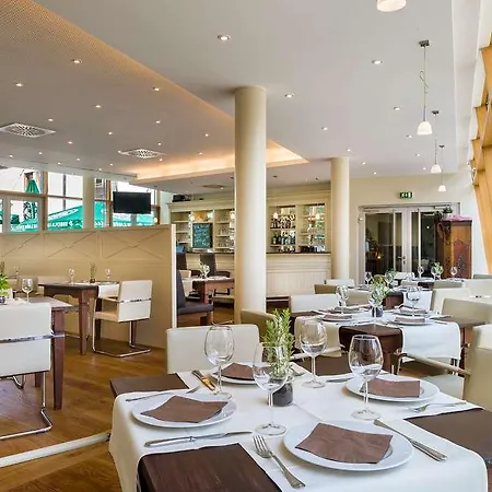 Garner Munich - Messe By Ihg Otel Haar (Munich)