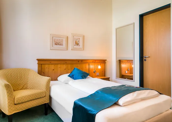Garner Munich - Messe By Ihg 3* هار