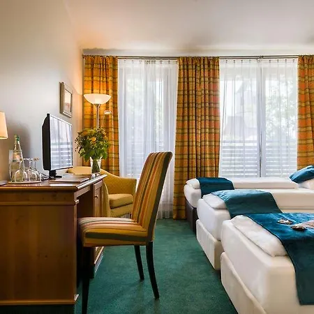 Garner Munich - Messe By Ihg Szálloda 3*