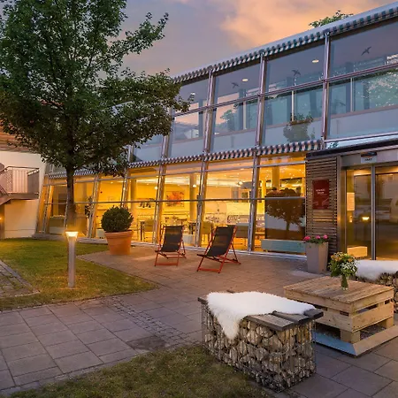 Garner Munich - Messe By Ihg 3*