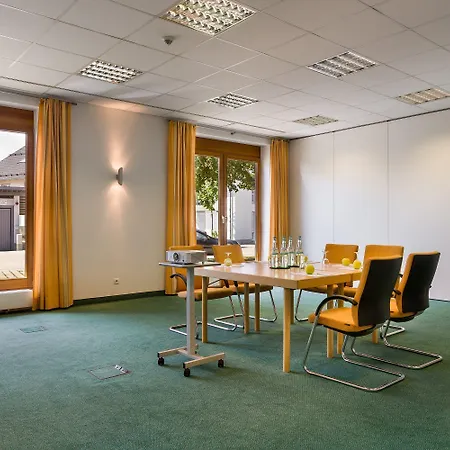 Garner Munich - Messe By Ihg Haar (Munich)