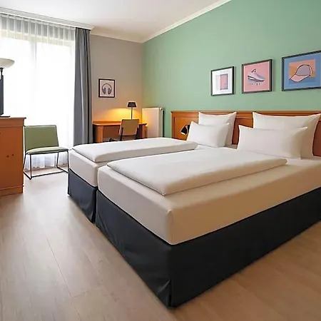 Garner Munich - Messe By Ihg Hotell