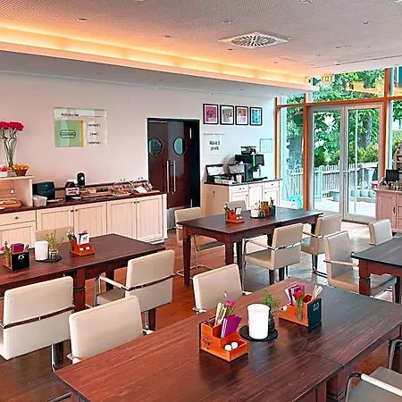 Hotell Garner Munich - Messe By Ihg