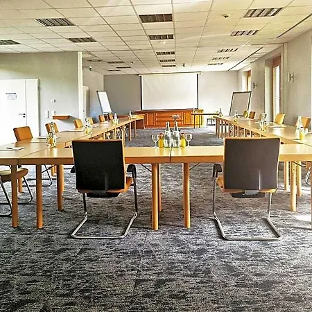 Hotel Garner Munich - Messe By Ihg 3*