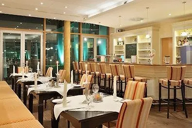 Hotel Garner Munich - Messe By Ihg 3*
