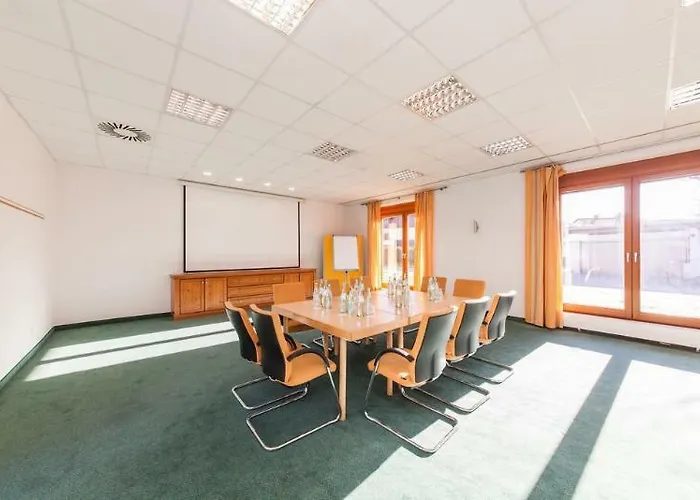 Garner Munich - Messe By Ihg Haar (Munich)
