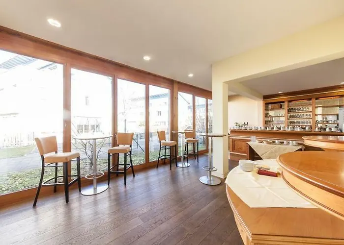 Garner Munich - Messe By Ihg Hotel 3*